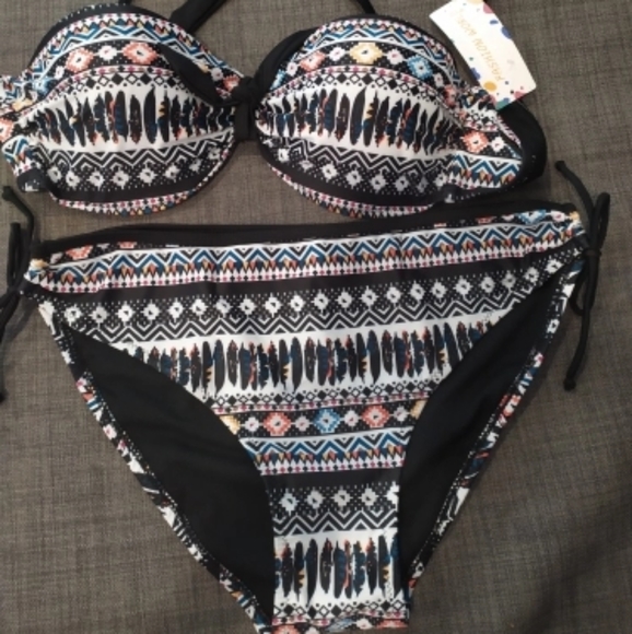NWT SWIM BIKINI SET 🩱🩱 - Picture 5 of 7